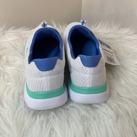 Sketchers womens sneakers color white size 7 1/2 - Picture 4 of 5